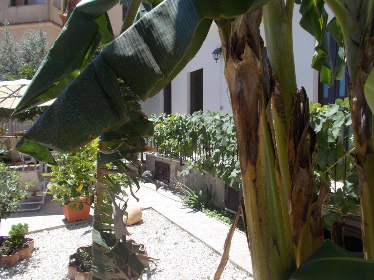 Villa Il Melograno Taormina Esterno foto